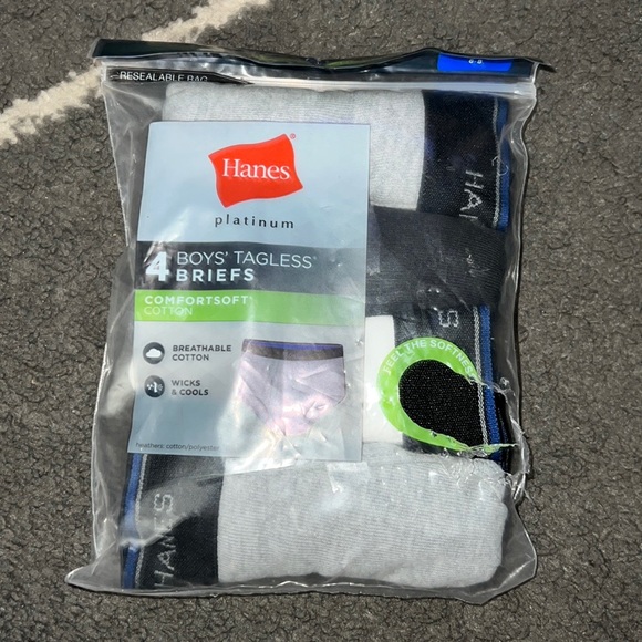Hanes Other - Hanes Platinum 4 Pair Pack Boy's Tagless Comfort Soft Boxer Briefs Size S/P 6-8